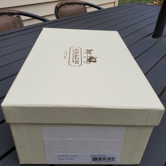 Coach Sue Printed Snakeskin Tan Heels Pumps size 8 - Picture 8 of 8